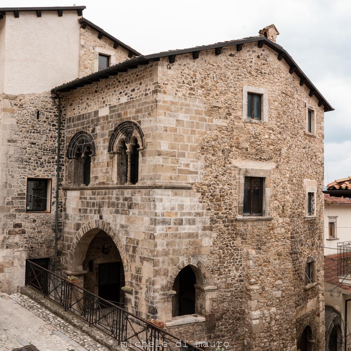 Palazzo de Petra e Pinacoteca Patiniana