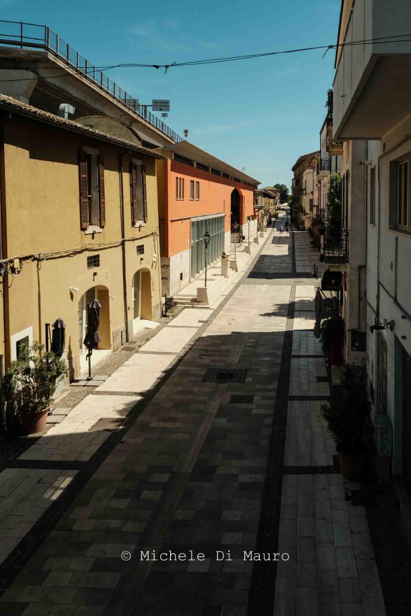 Vicoli palazzi storici Pescara